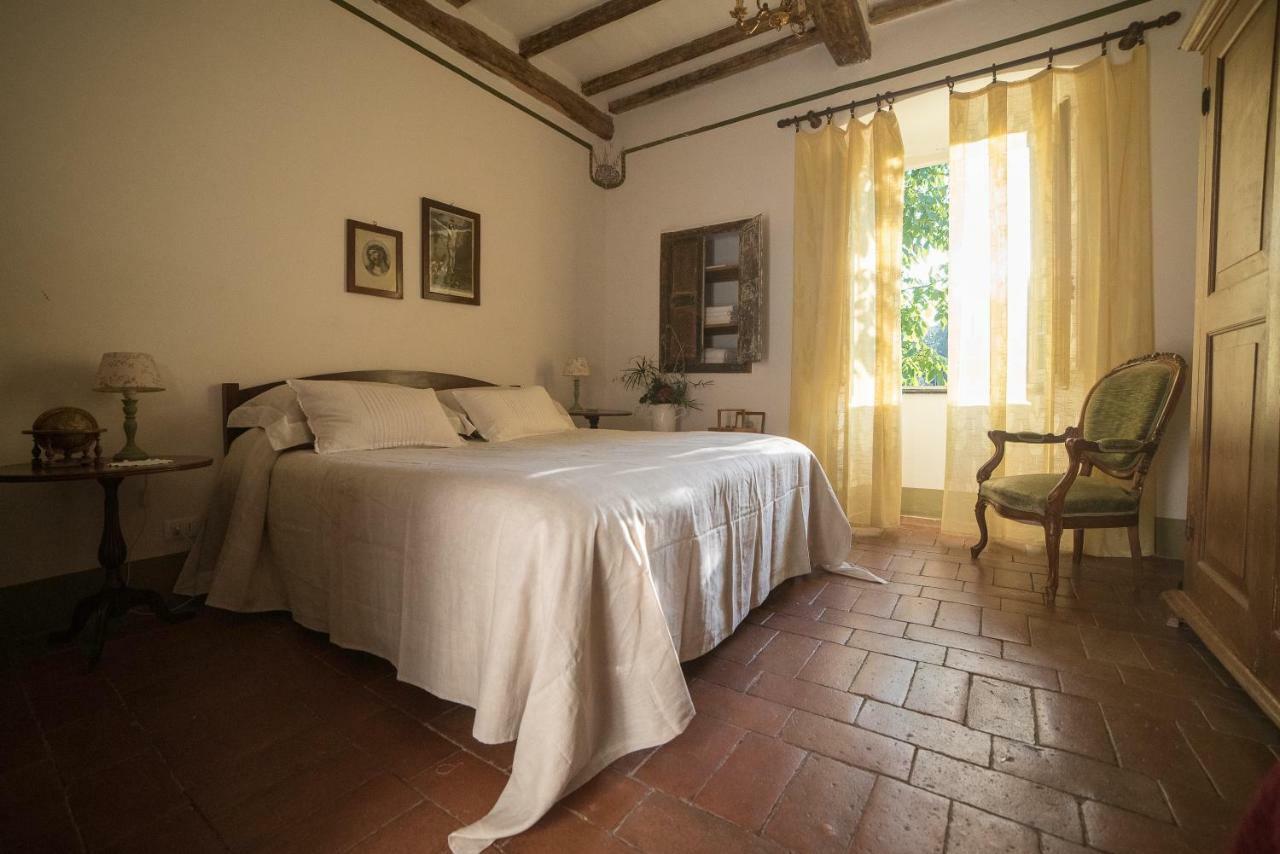 Ortonovo Casale Amati Country House מראה חיצוני תמונה